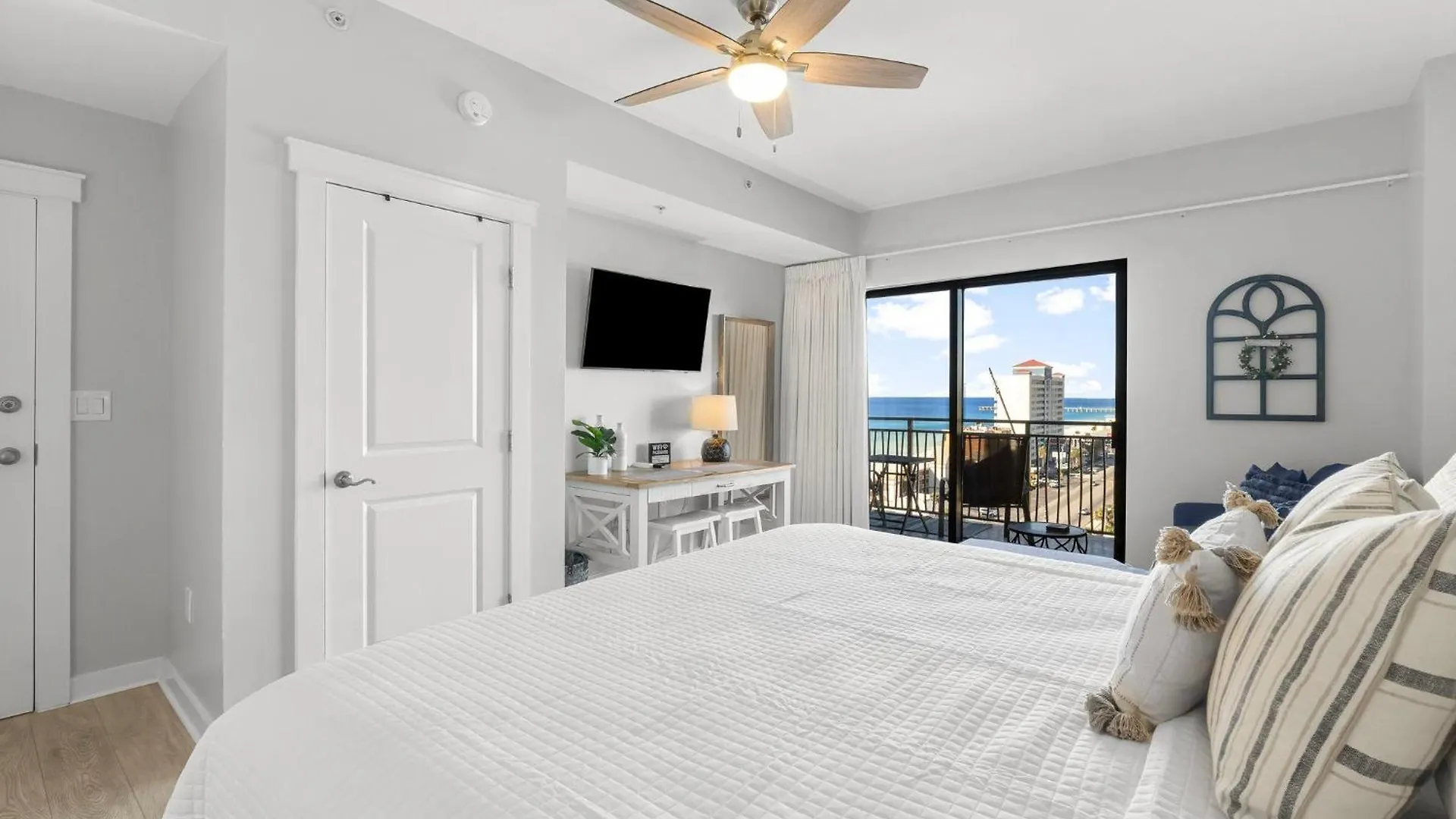 Origin 1005 - Studio King - Stunning Gulf Views By Beach Haven Vacation Rentals Panama City Beach 0*,